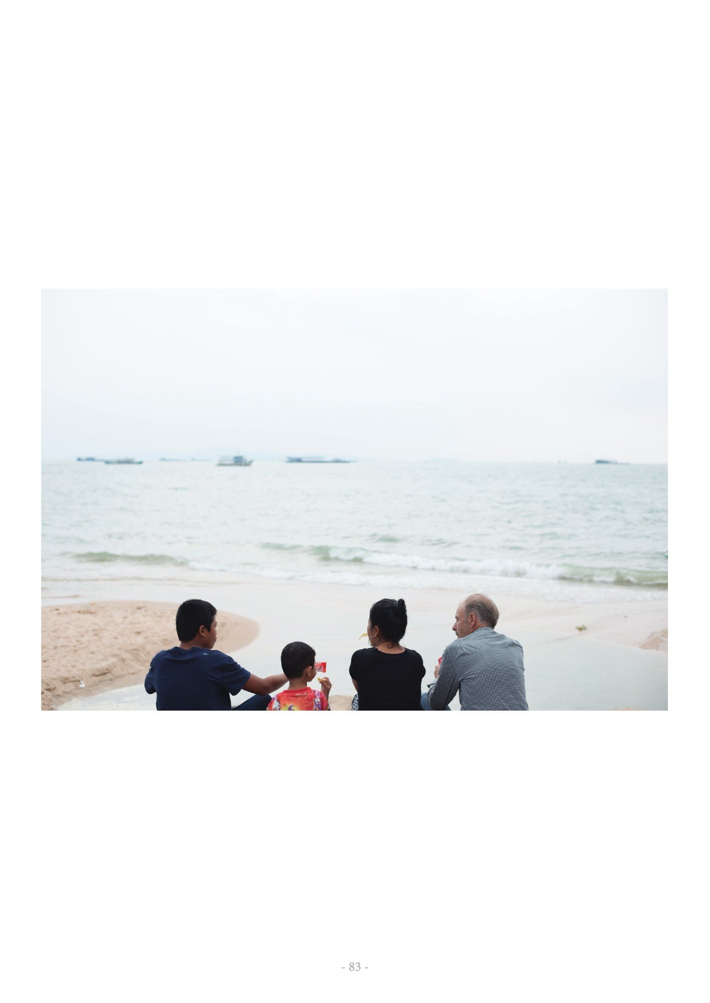 ภาพ PHOTOGRAPHIC ART THESIS EXHIBITION 2015 — หน้า 83